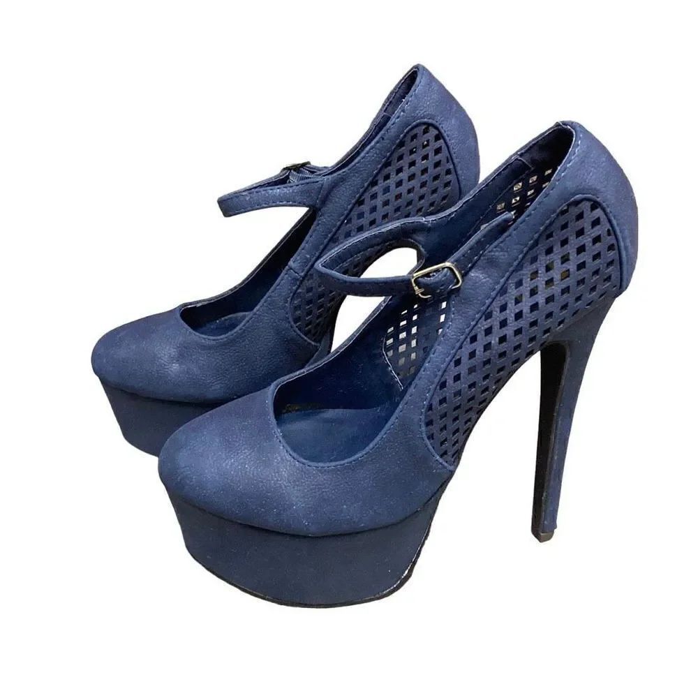FRH Navy Platform Stiletto Heels Size 8 NEW